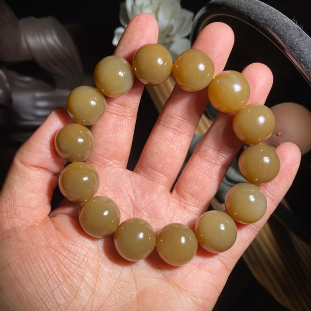 和田玉精品且末糖单圈手串16mm