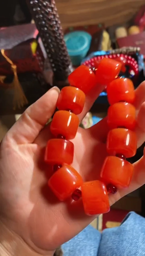 【闪购商品】滴血莲花菩提吊坠1