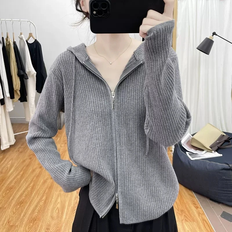 2025春秋软糯坑条连帽针织衫女开衫韩系宽松减龄上衣复古毛衣外套