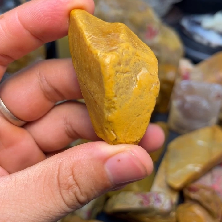 昌化石国石昌化石