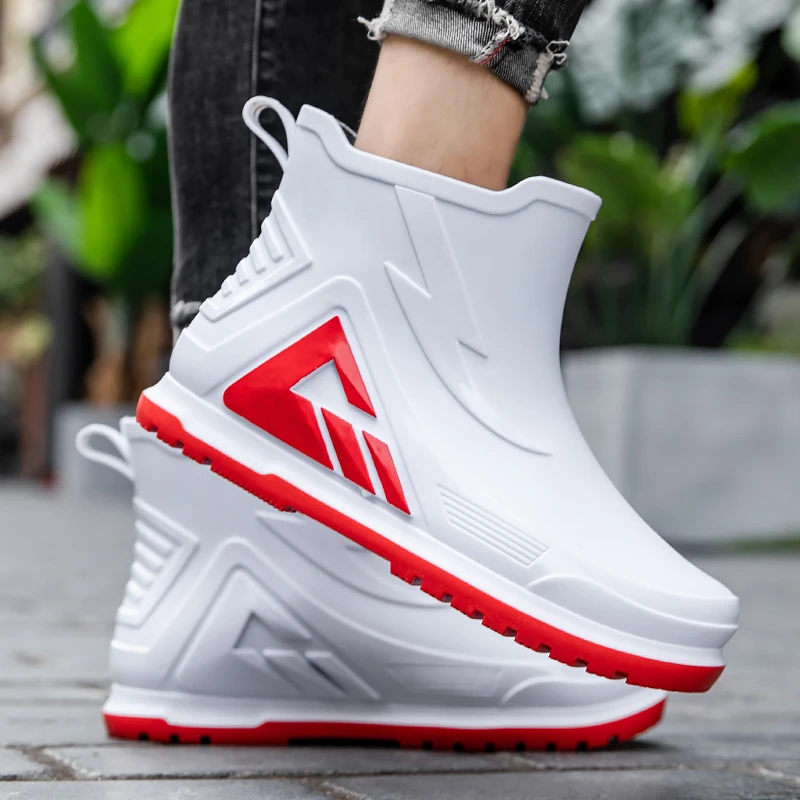 新款白色雨鞋短筒男款女防水鞋雨靴防滑耐磨胶鞋加绒时尚机车水靴