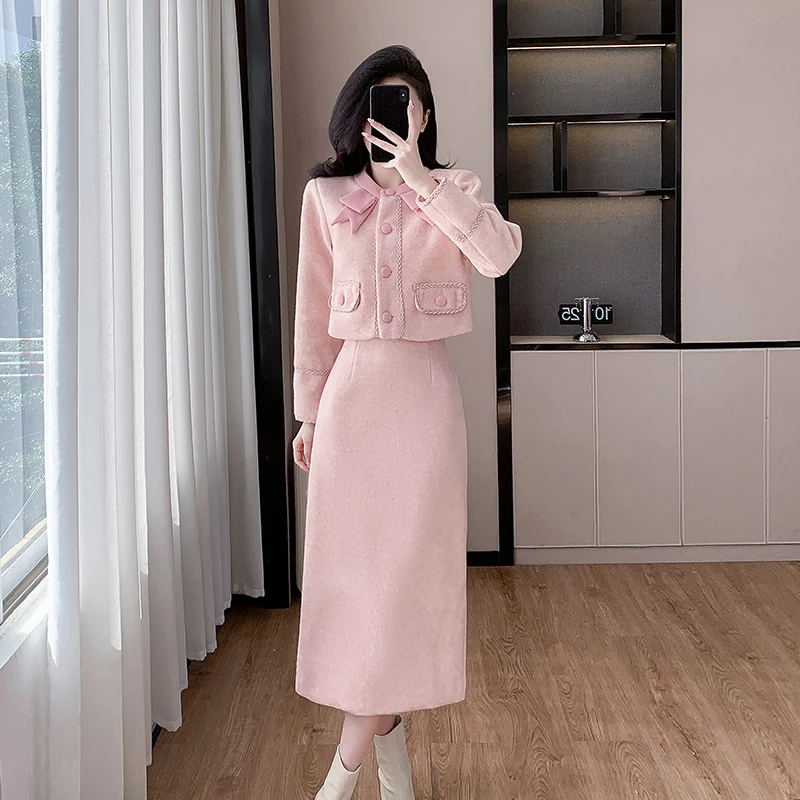 秋冬新款时尚粉色百搭蝴蝶结小香风套装女洋气显瘦气质名媛两件套