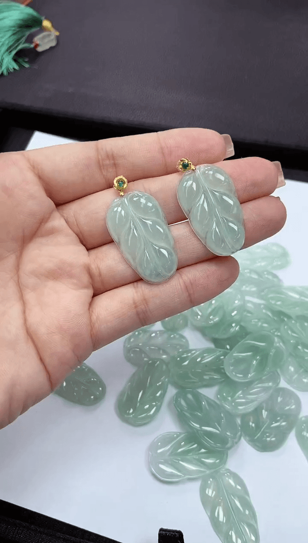【闪购商品】翡翠挂件18K金镶嵌叶子多样性发一件@@CMT1028