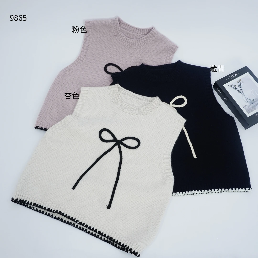 9865号8103#秋冬韩版圆领蝴蝶马甲宽松休闲针织毛线背心（预）