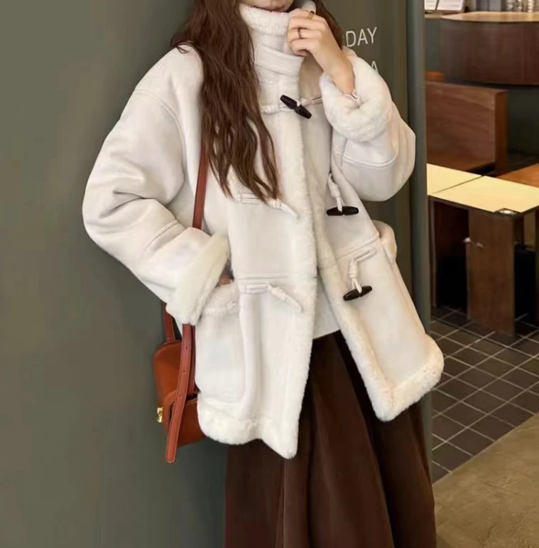 3439号8576#秋冬加绒韩系宽松双口袋牛角扣外套