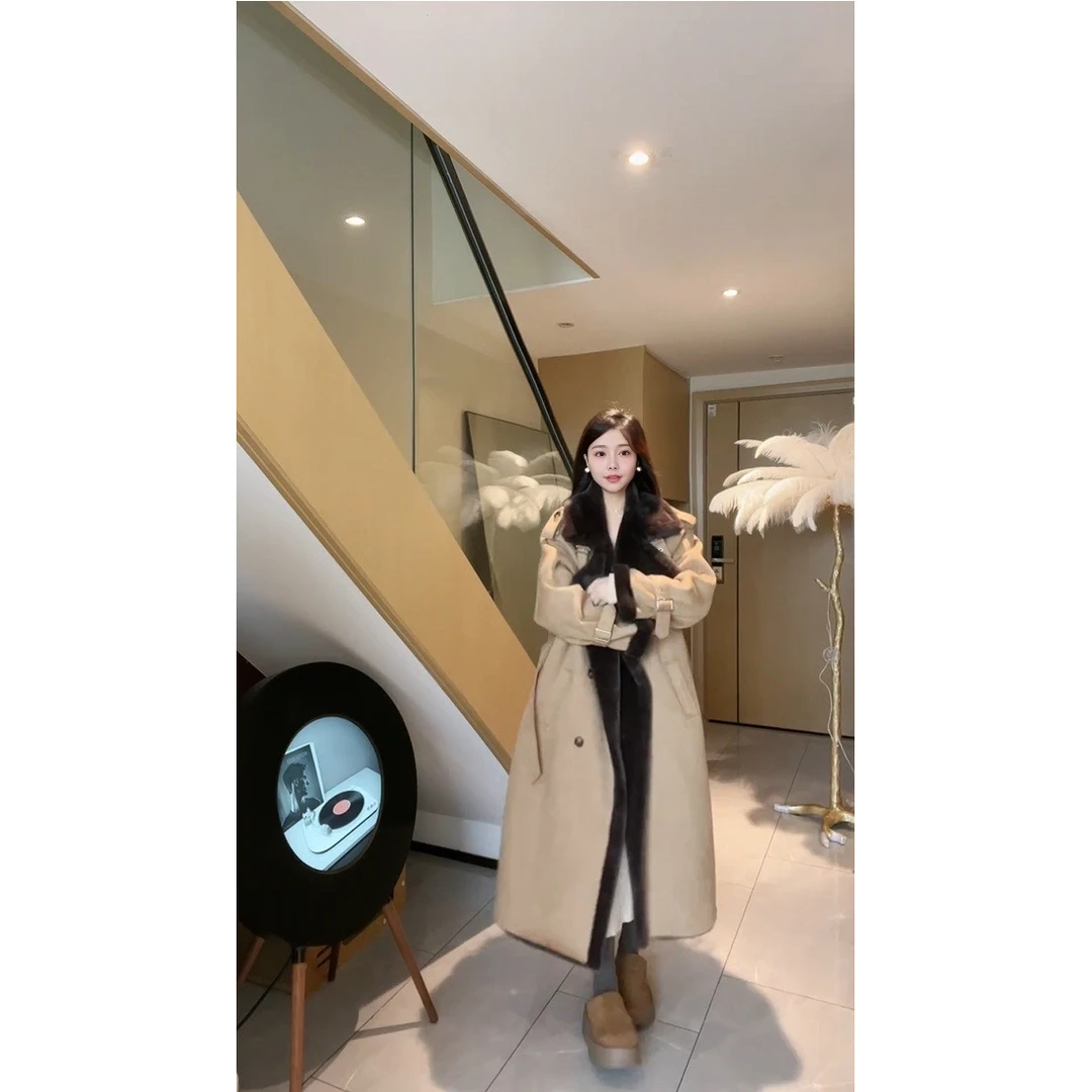 2025冬长款过膝加绒加厚大衣环保皮毛一体宽松时尚可立领毛毛外套