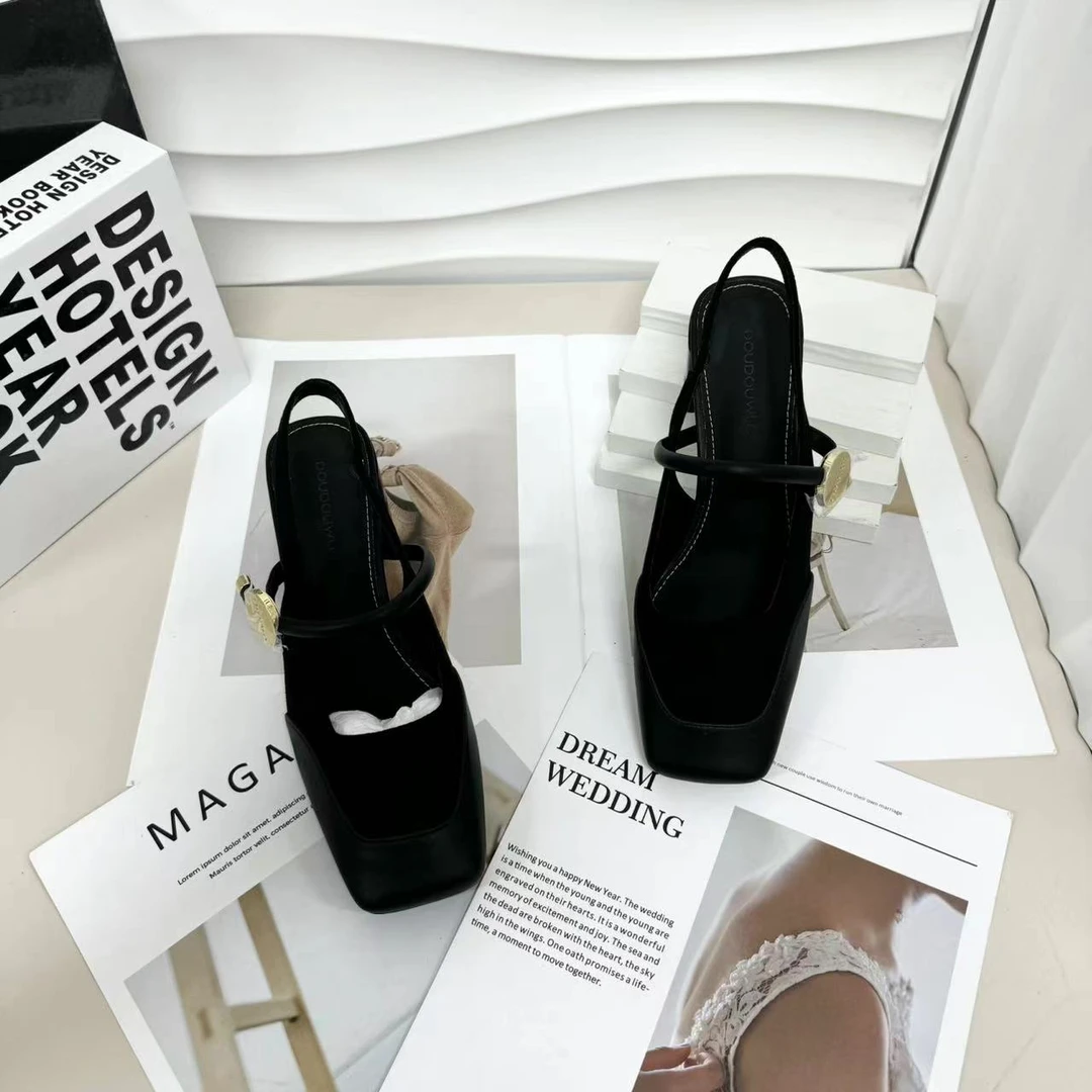 2024新款时尚休闲百搭女士瓢鞋/DDW/241503-9