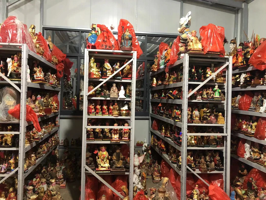 链接50-100一物一拍复古木雕以直播间为准手工雕刻佛像酒店置物架