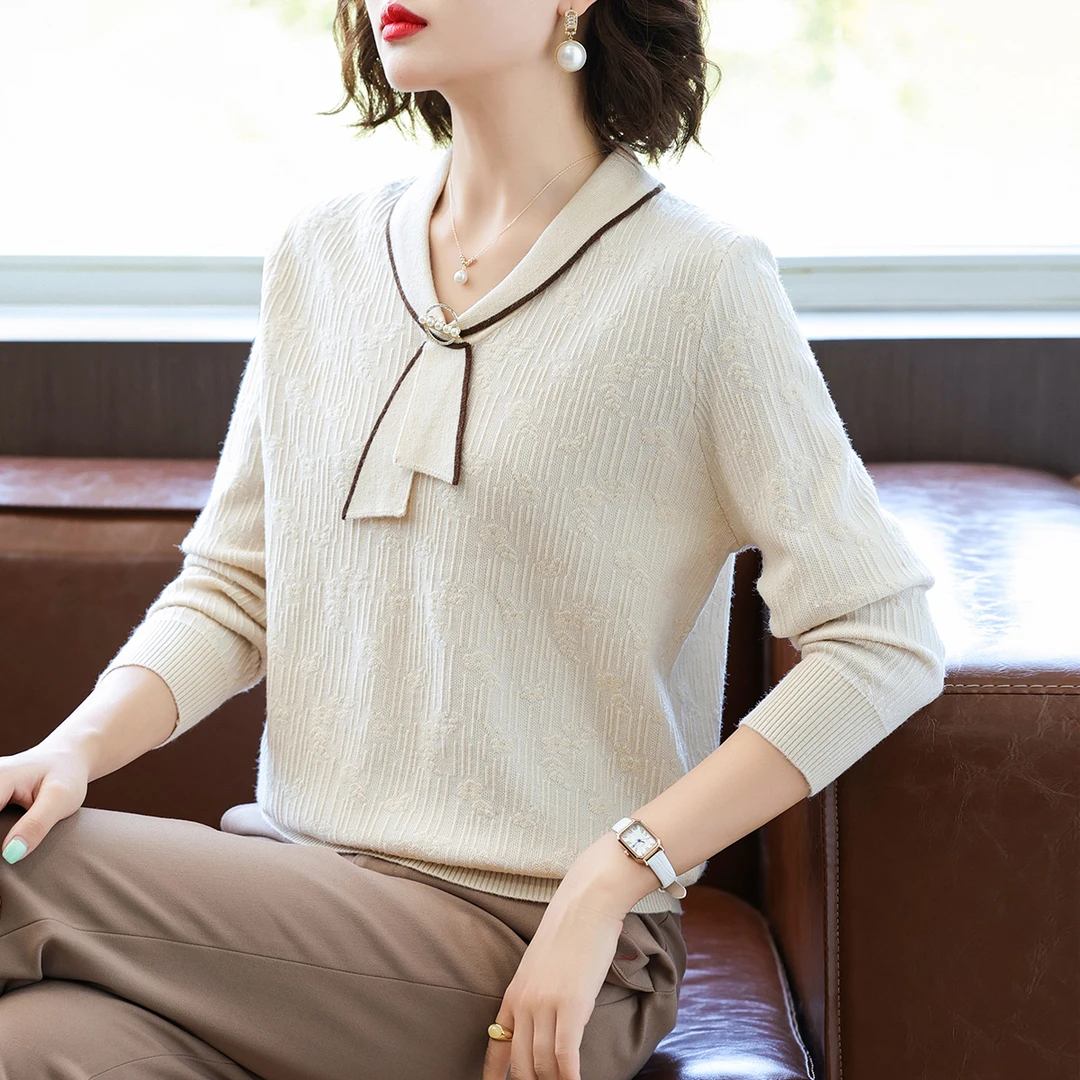 秋季新款女式针织衫轻奢洋气中老年妈妈装毛衣