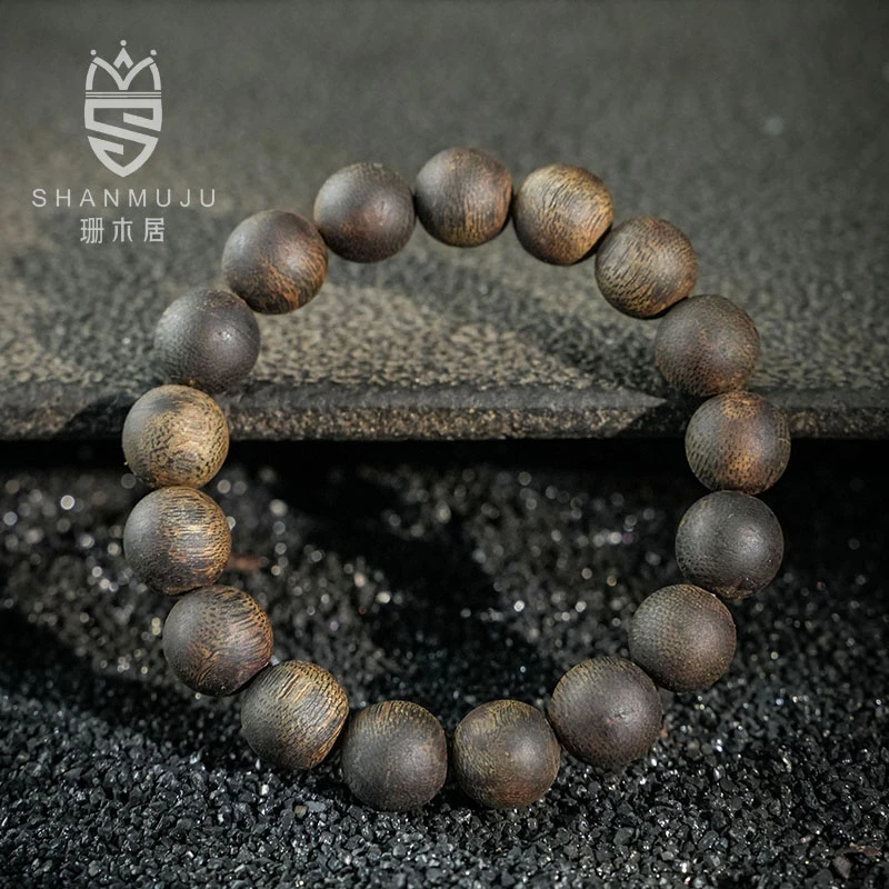 【珊木居】S1655 天赐 沉水级莺歌绿棋楠沉香1.2手串单圈