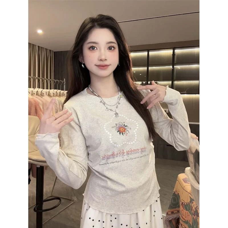【现货】法式立体印花可爱减龄圆领收腰显瘦内搭打底正肩长袖T恤女