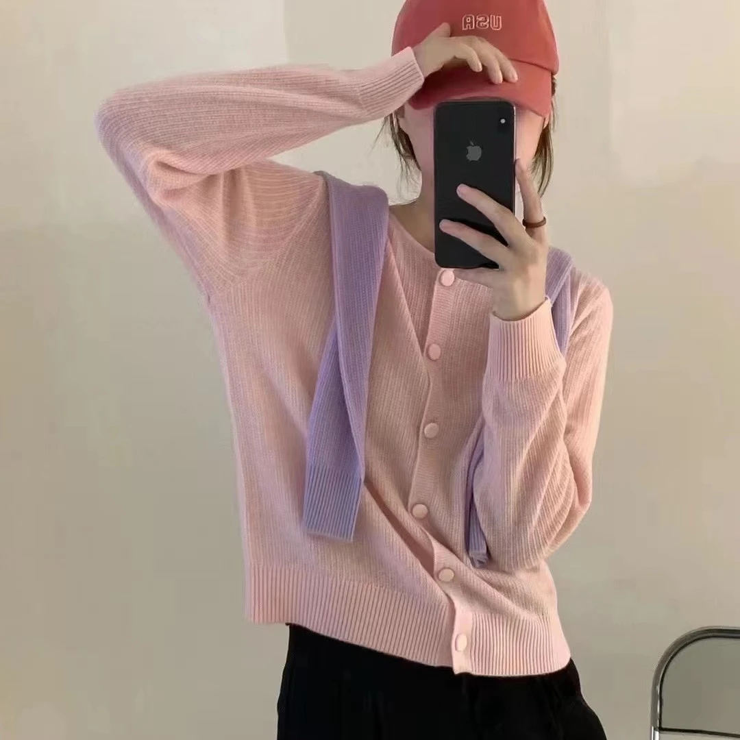 2023秋季薄款针织衫