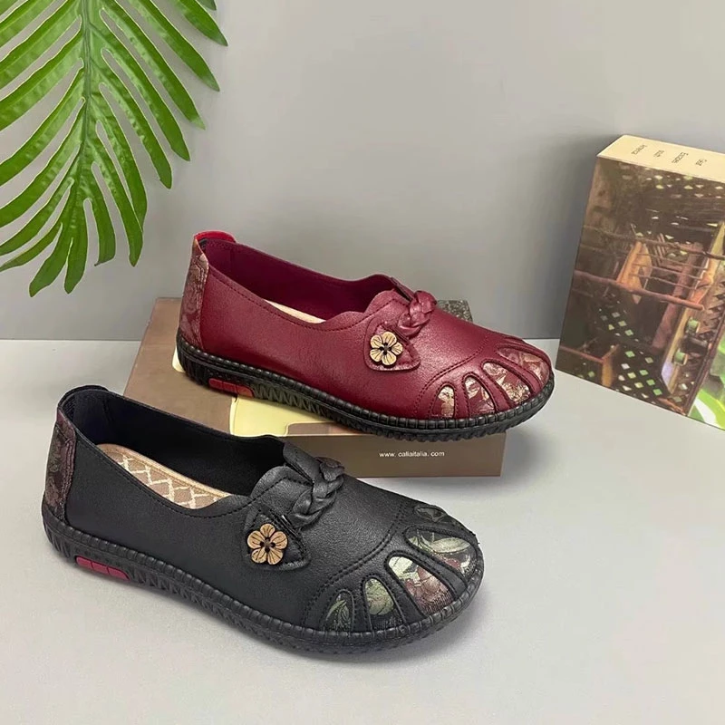 2024秋季新款软底平底防滑女鞋一脚蹬工作运动透气妈妈单鞋 8038