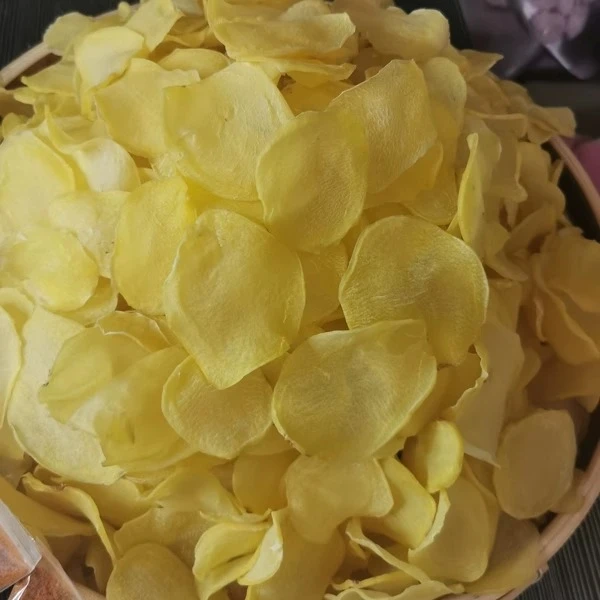 晒干土豆片贵州特产农家晾干洋芋片下酒菜油炸小吃