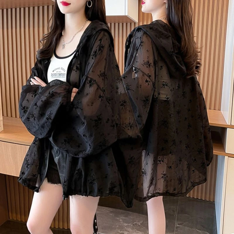 胖mm大码防晒衣女外穿2024新款夏季户外轻薄透气防紫外线防晒外套