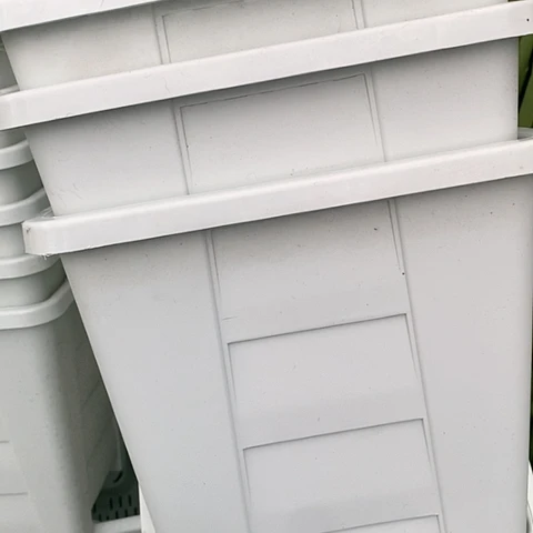 树脂20CM（含）-50CM（不含）22口白方无托微瑕3个