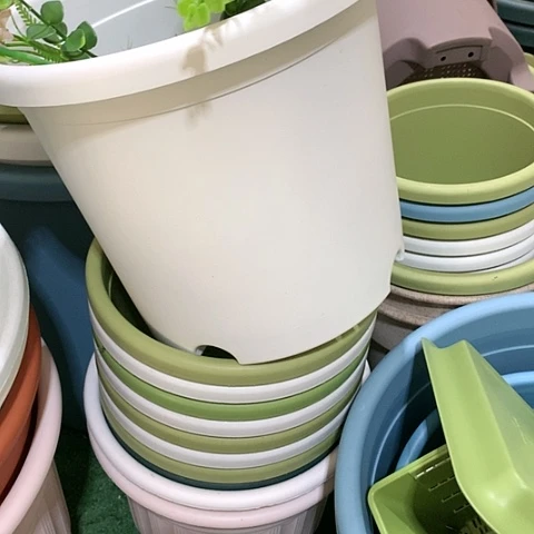 树脂20CM（含）-50CM（不含）3加奶白无托7个