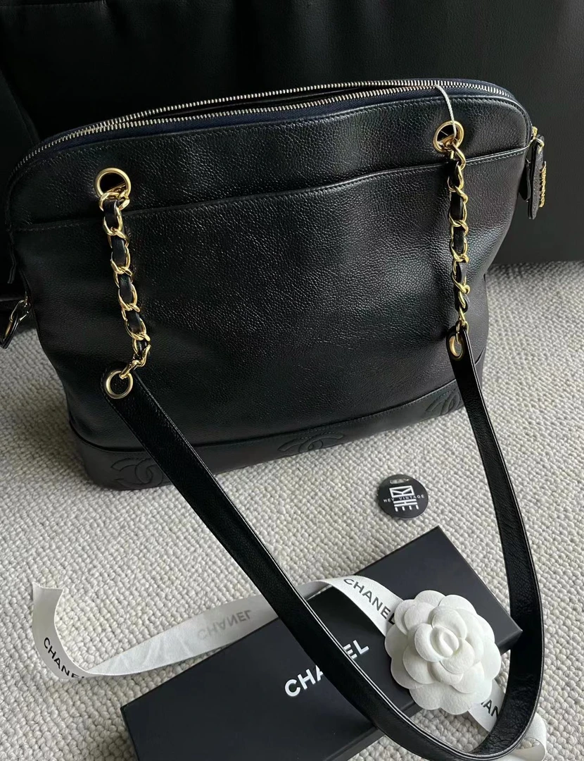95新  黑黑中古/chanel 黑金鱼子酱六标奶粉包 35cm 7786052