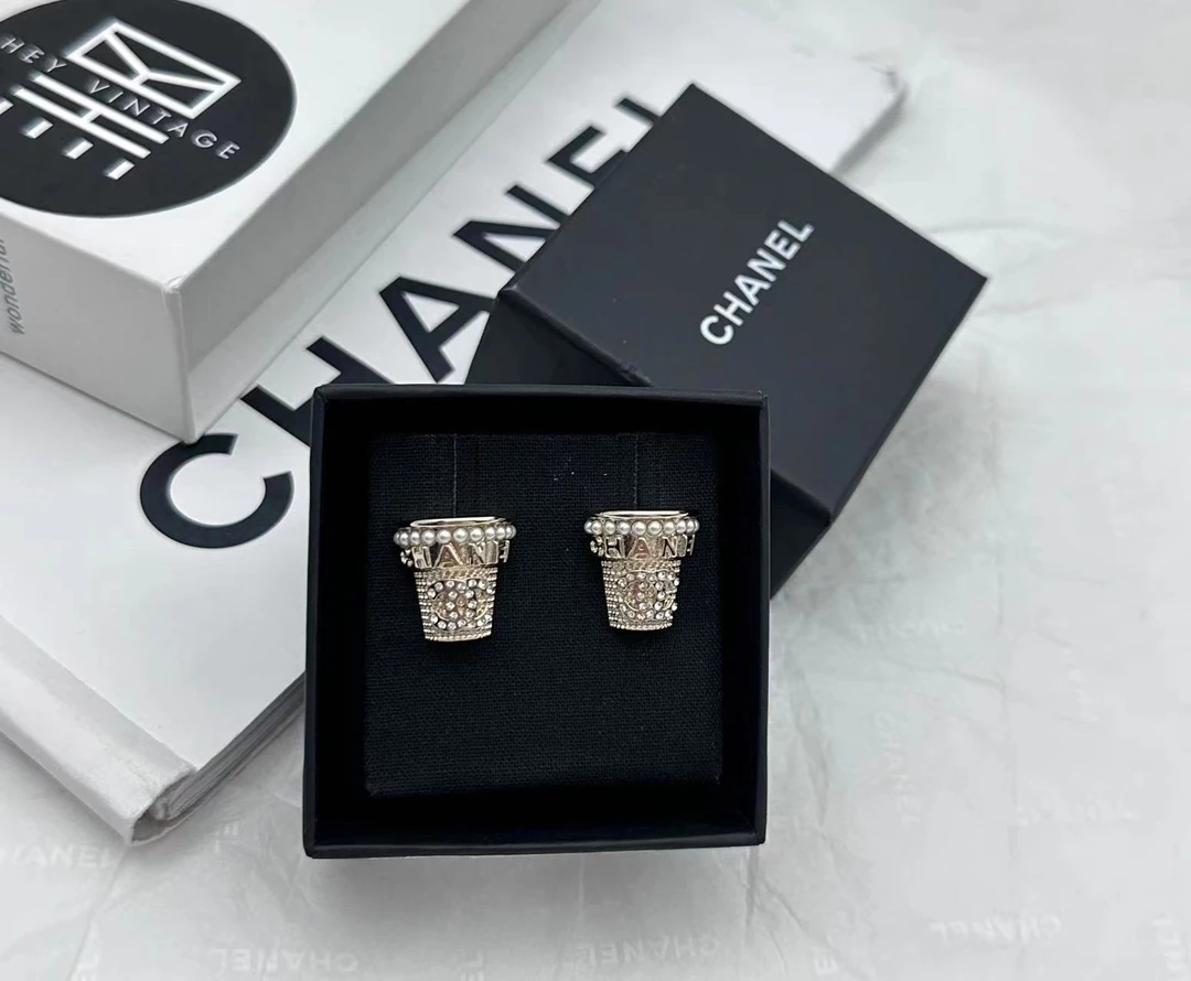 全新未使用  黑黑中古/chanel 23s盆栽钻钻耳钉 5495913