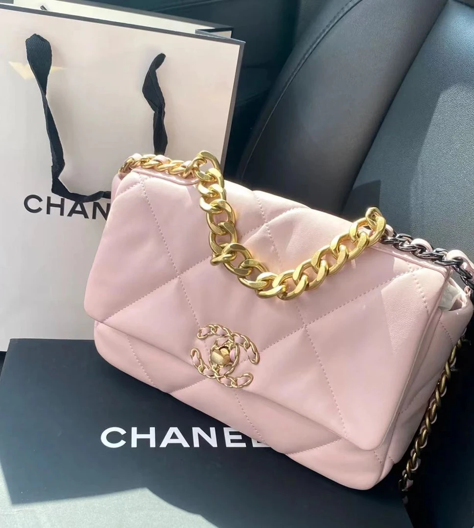 95新 Chanel/香奈儿 工价53000 粉色19bag小号包 芯片款 9680268