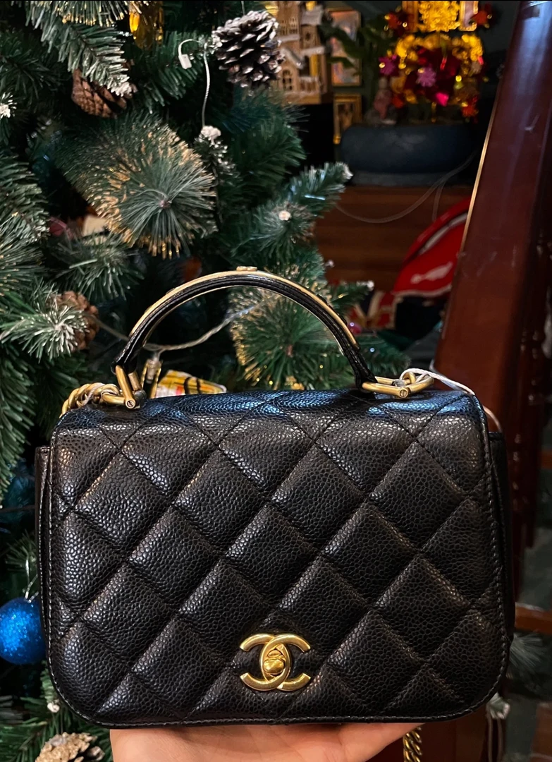 99新 Chanel/香奈儿 展会漏价！！黑金手柄鱼子酱大迷你包