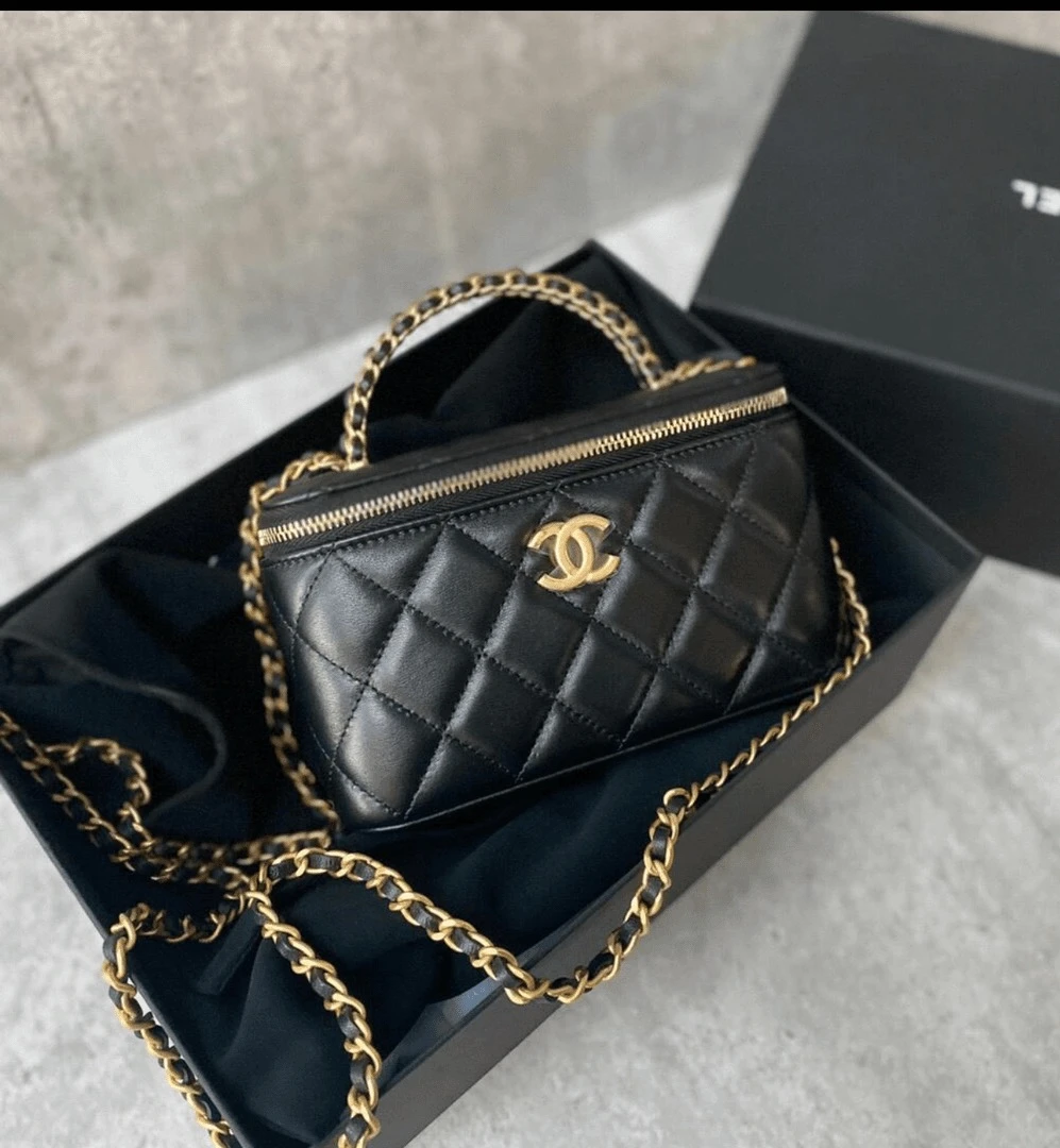 99新 Chanel/香奈儿 展会外场 黑金手柄长盒子包