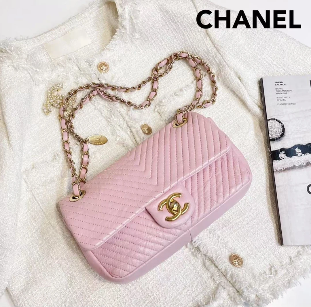 95新 Chanel/香奈儿 展会外场！樱花草紫色cf包