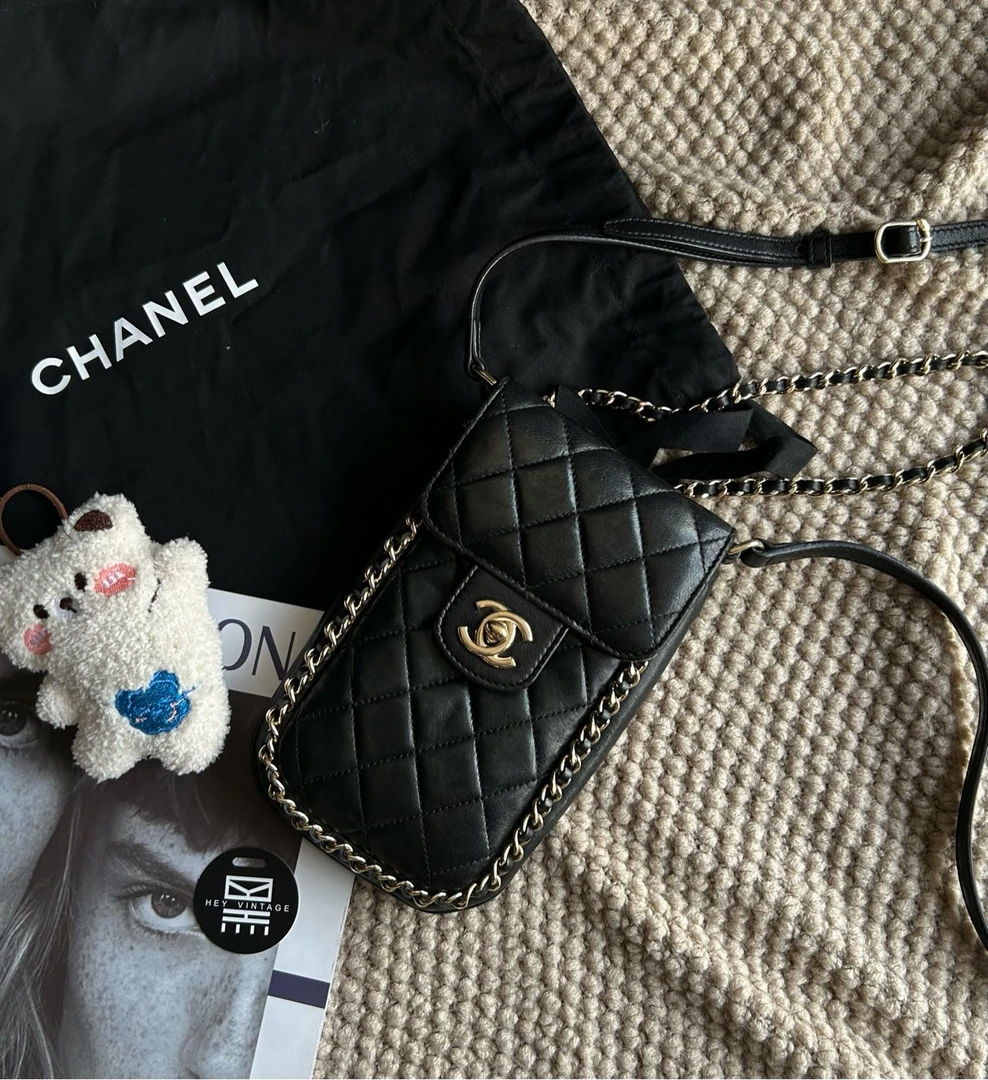 95新 Chanel/香奈儿 展会漏价！！黑金滚边手机包