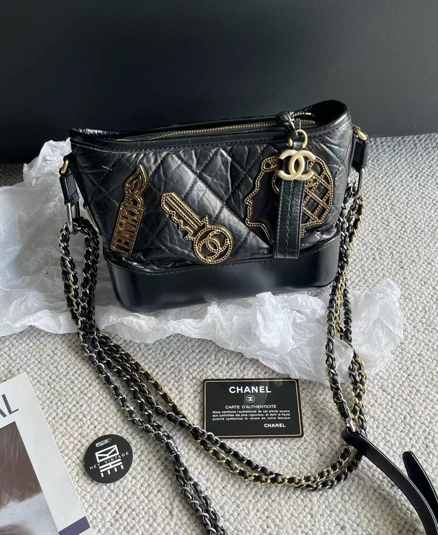 95新 Chanel/香奈儿  黑金限定流浪包 22cm 4552508