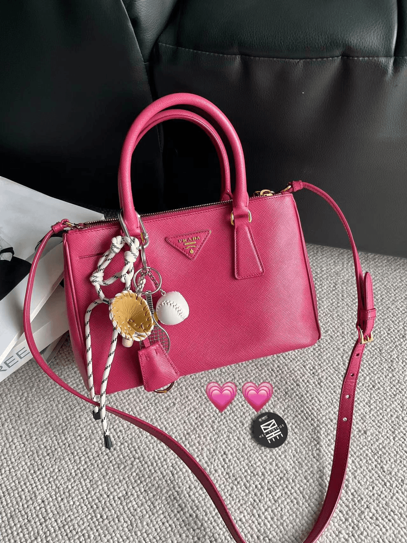 95新 Prada/普拉达 Prada 粉色杀手包 肩带款  8912328