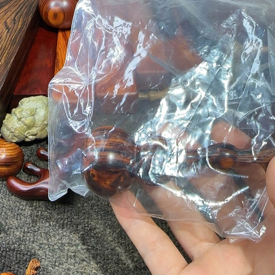 【闪购商品】木头哎**。