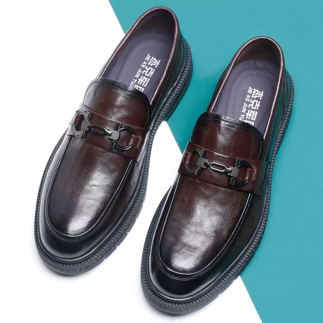 【清仓只有42】休闲皮鞋男款真皮透气软底手工缝线商务休闲鞋