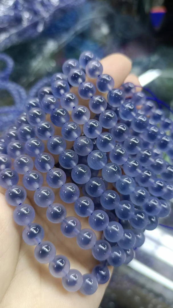 默认微瑕、完美主义慎拍？天然水晶有矿坑黑点平头绵裂属于正常现象