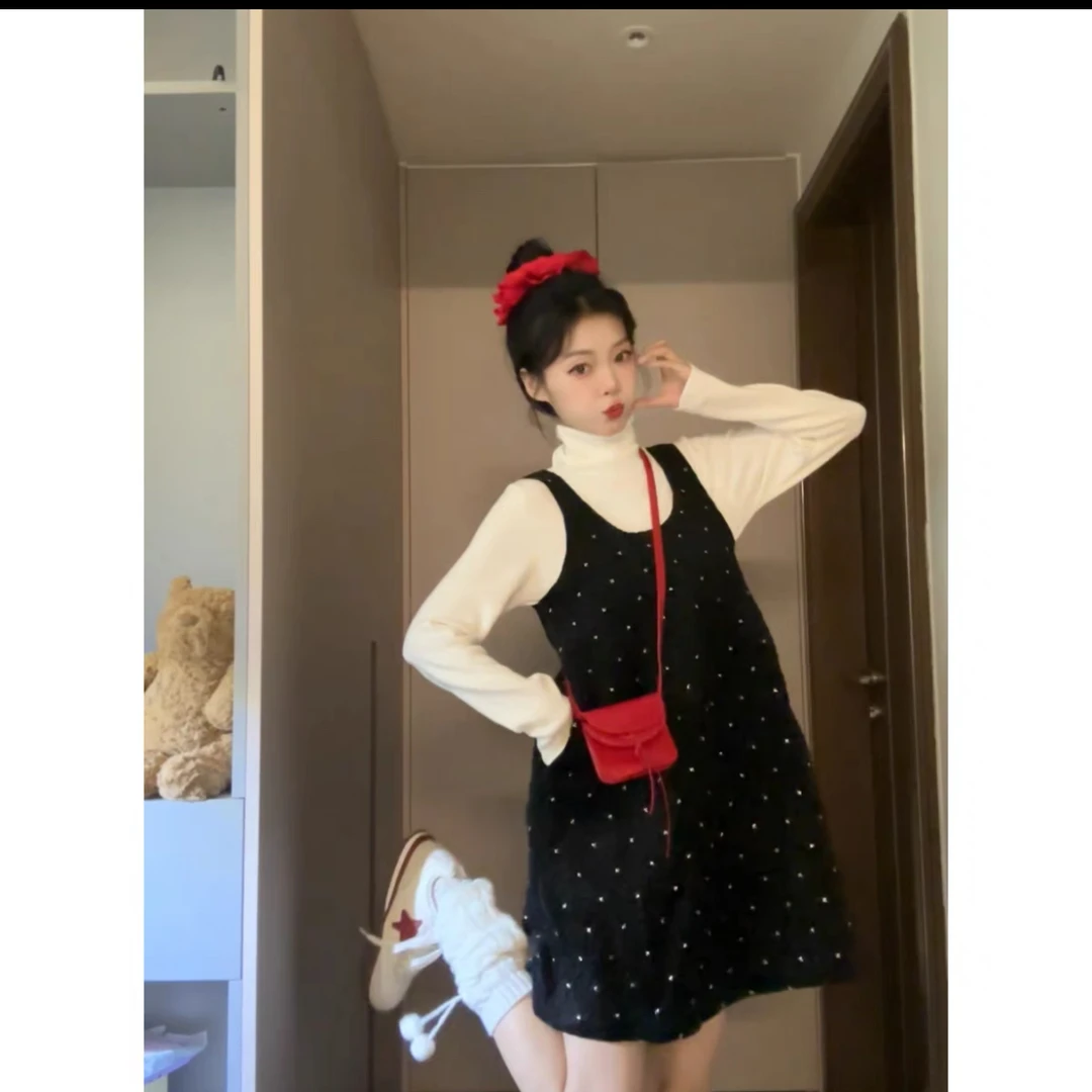 油慕斯显瘦丝绒连衣裙套装女背带裙内搭打底衫套装