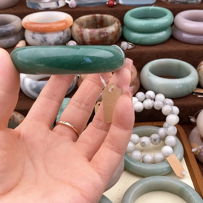 【闪购商品】石英质玉手镯未镶嵌萍*