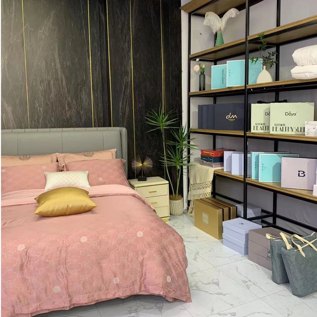 【全棉枕套】款式随机轻奢印花款枕套  时尚简约一对装