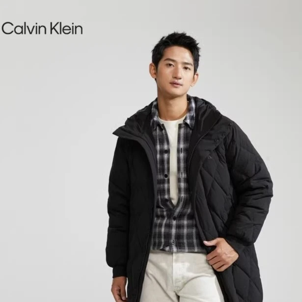 CK Jeans23秋冬情侣简约印花长款轻暖鸭绒菱形格羽绒服J324340