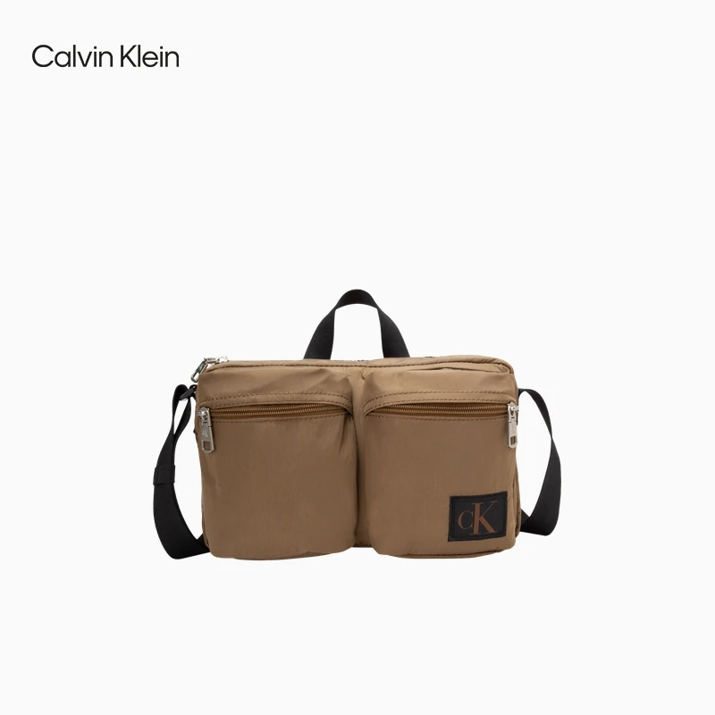 CK Jeans男士通勤简约绣片多口袋拉链斜挎时尚背提相机包HH3777
