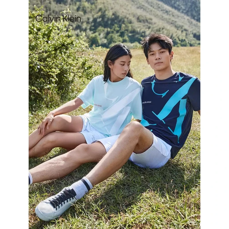 CK Jeans夏季男女情侣中性休闲美式大字母印花纯棉短袖T恤