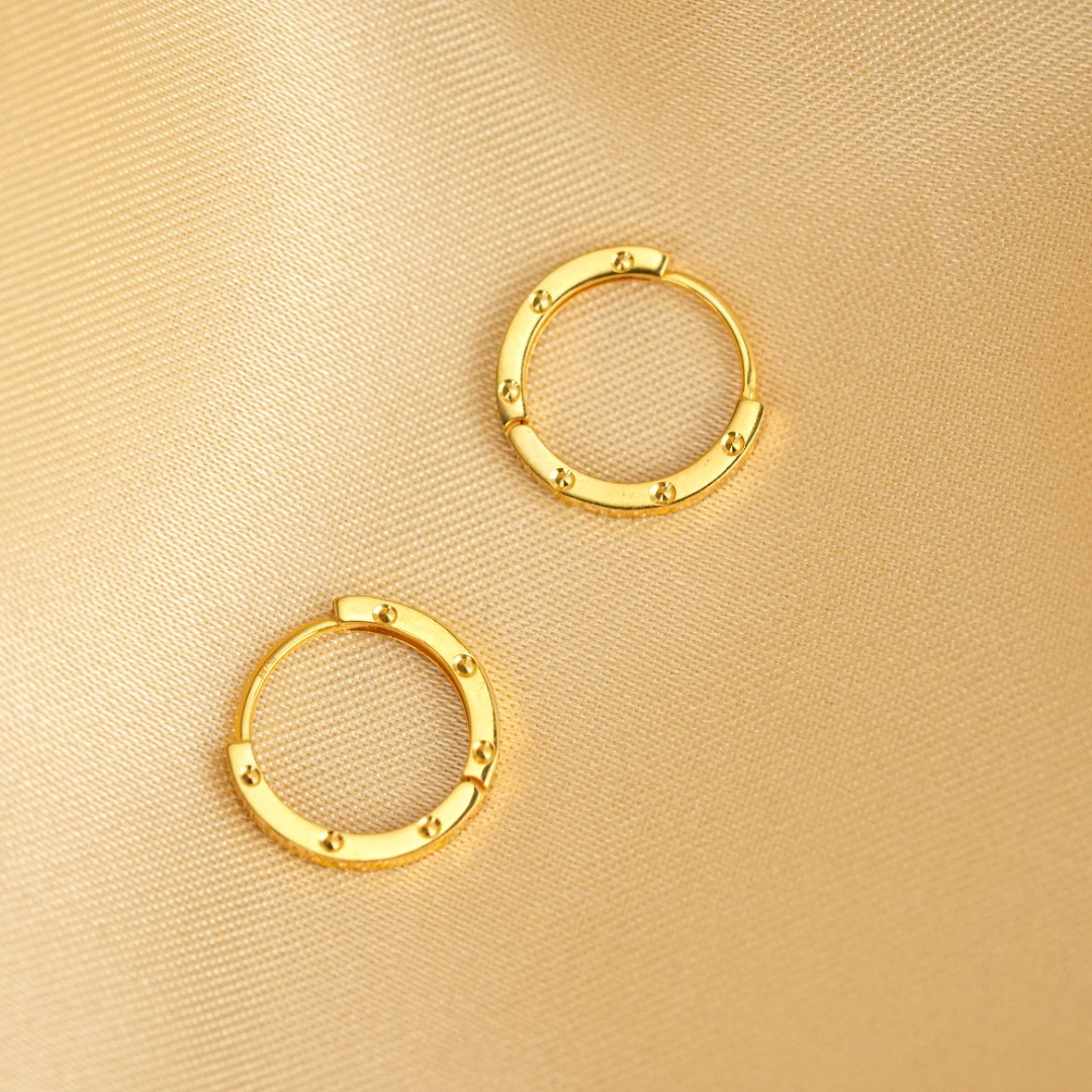 【经典·卡家耳包】材质：18K金/金重(约) 1.23g/简约轻素圈时尚耳扣