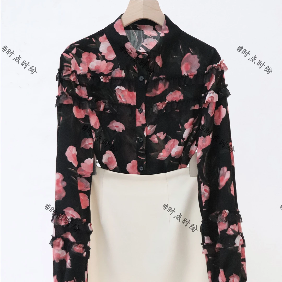 【桃之夭】花朵上衣气质小众轻奢时尚黑色设计感百搭春季新款女士