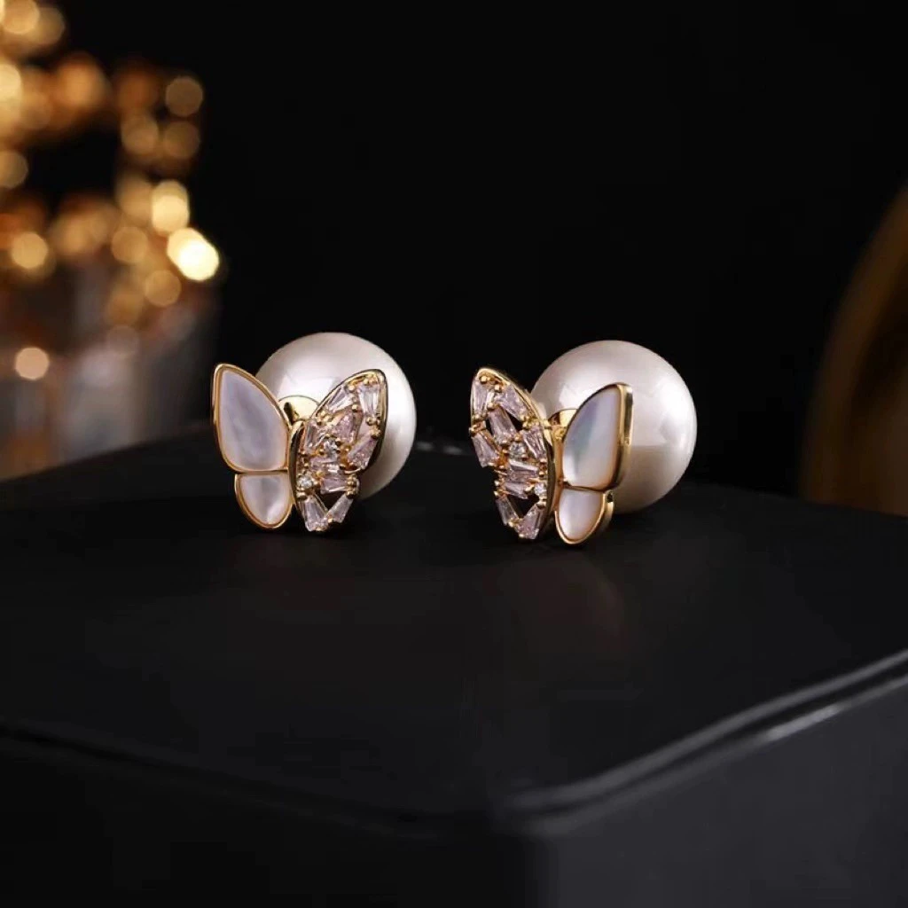 铜合金耳饰 2025年甜美气质蝴蝶两戴款耳钉时尚网红爆款百搭耳环