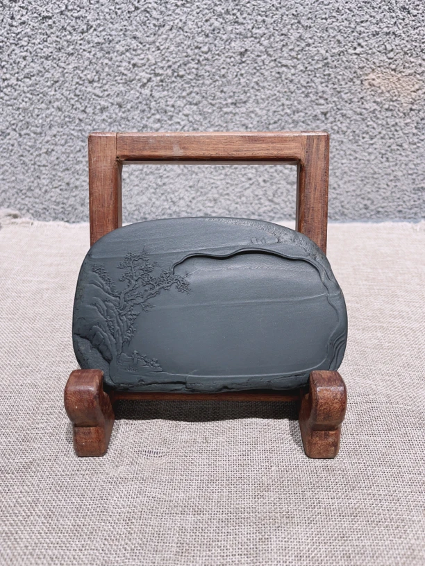 精品老坑歙砚眉纹坑眉纹芙蓉溪籽料薄意山水砚