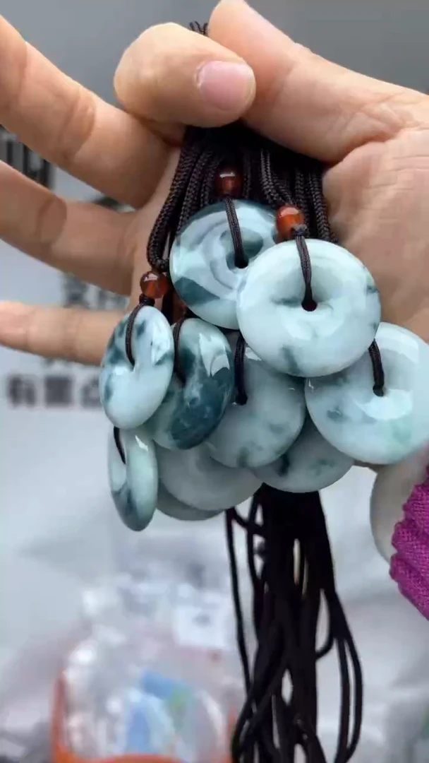【闪购商品】翡翠挂件未镶嵌多样性发货拍一发一