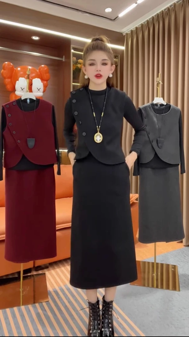 法式小香风套装裙女秋冬新潮气质打底衫+斜扣马甲+半身长裙三件套