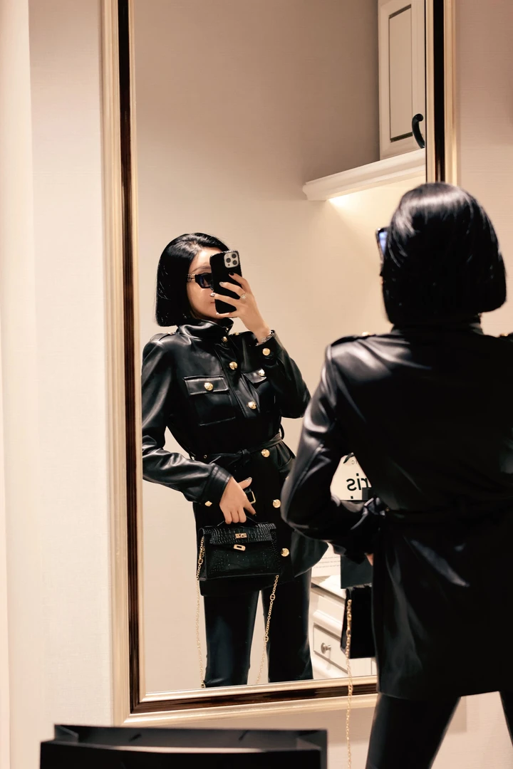 SNLNIE-DOUWU【罗马假日】黑色金扣腰带短款风衣SY12561