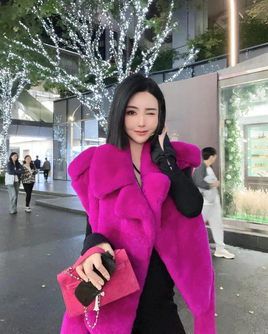 DOUWU【梦想公主】白粉绿三色毛绒绒翻领毛毛马甲MJ11465时尚