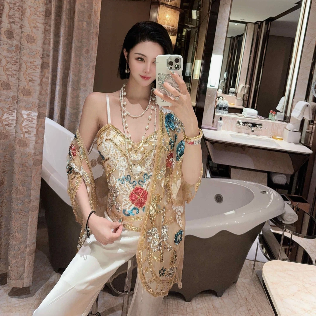 SNLNIEDOUWU【彩虹星星背心】满身金亮片蓝亮片红花朵白肩带BX11892