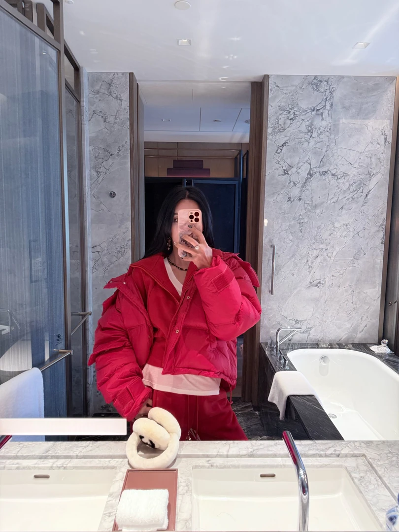 DOUWU【糖果爱心】粉红黑白四色净版大翻领拉链连帽外套上衣SY13072