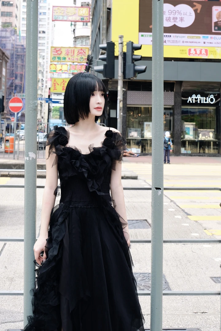 四時合序 设计师款 黑暗小众 手工花朵真丝飘带褶皱吊带